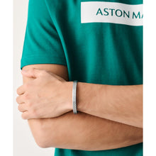 Laden Sie das Bild in den Galerie-Viewer, ASTON MARTIN Herren Armband Armreif Edelstahl silber AML ICON MJIGS6BM0