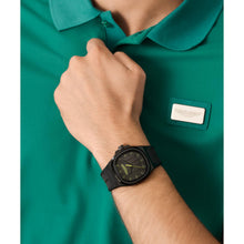 Laden Sie das Bild in den Galerie-Viewer, ASTON MARTIN Herren Uhr Analog Quarz AML ICON MTIG1F503 Silikon
