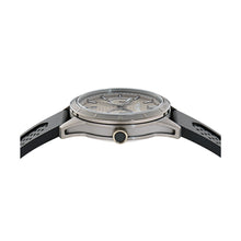 Laden Sie das Bild in den Galerie-Viewer, ASTON MARTIN Herren Uhr Analog Quarz AML ICON MTIH2S602 Silikon
