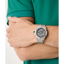 Laden Sie das Bild in den Galerie-Viewer, ASTON MARTIN Herren Automatik Uhr Armbanduhr AML THRILL MTRR1F504 Titan