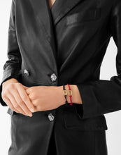 Laden Sie das Bild in den Galerie-Viewer, Philipp Plein Unisex Armband Textil Edelstahl gold PLEIN LETTERING PJ1AA32BU