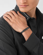 Laden Sie das Bild in den Galerie-Viewer, Philipp Plein Unisex Armband Leder Edelstahl IP Black PLEIN ENIGMA PJOEA02BU