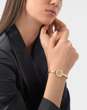 Laden Sie das Bild in den Galerie-Viewer, Philipp Plein Damen Armband Armreif Edelstahl IP Gold  PLEIN LEGACY PJREA12BU
