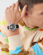 Laden Sie das Bild in den Galerie-Viewer, Plein Sport Herren Uhr Chronograph Analog Quarz GLAM CHRONO PSMEA0124 Silikon