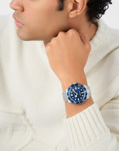 Laden Sie das Bild in den Galerie-Viewer, Philipp Plein Herren Uhr Analog Quarz AQUASTORM PW2GA0426 Edelstahl