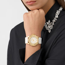Laden Sie das Bild in den Galerie-Viewer, Philipp Plein Damen Uhr Analog Quarz PLEIN MAJESTY PWOFA0125 Silikon