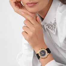 Laden Sie das Bild in den Galerie-Viewer, Philipp Plein Damen Uhr Analog Quarz PLEIN MAJESTY PWOFA0225 Silikon