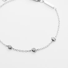 Laden Sie das Bild in den Galerie-Viewer, Esprit Damen Armband Armkette Silber S.88672747