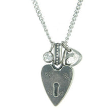 Laden Sie das Bild in den Galerie-Viewer, Fossil Damen Edelstahl Kette Collier JF86597040 Herz Schloss Strass