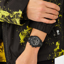 Laden Sie das Bild in den Galerie-Viewer, Plein Sport Herren Uhr Analog Quarz HURRICANE CHRONO PSDBA1223 Silikon