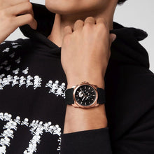 Laden Sie das Bild in den Galerie-Viewer, Philipp Plein Herren Uhr Analog Quarz THE $KULL KING Rosé PWLAA0222 Silikon