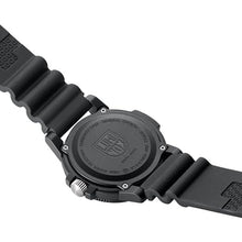 Laden Sie das Bild in den Galerie-Viewer, Luminox Herren Uhr Armbanduhr Sea Bass X2.2001