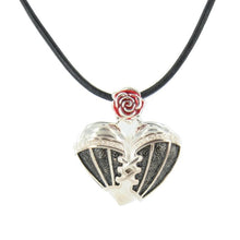 Laden Sie das Bild in den Galerie-Viewer, Heartbreaker by Drachenfels Damen Silber Anhänger Kette LD HT 43
