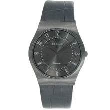 Laden Sie das Bild in den Galerie-Viewer, Bering Unisex Uhr Armbanduhr Titan Slim Classic - 11935-404-1 Leder kroko