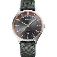 Laden Sie das Bild in den Galerie-Viewer, Bering Herren Uhr Armbanduhr Titan Ultra Slim - 11739-879 Textil