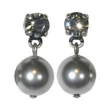 Laden Sie das Bild in den Galerie-Viewer, Konplott Ohrringe Pearl Shadow hängend grau Schwarzer Diamant SS 29