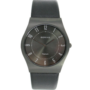 Bering Unisex Uhr Armbanduhr Titan Slim Classic - 11935-404 Leder