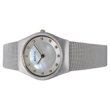 Laden Sie das Bild in den Galerie-Viewer, Bering Damen Uhr Armbanduhr Slim Classic - 11927-004 Meshband