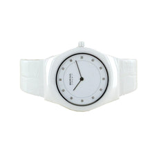 Laden Sie das Bild in den Galerie-Viewer, Bering Damen Uhr Armbanduhr Slim Ceramic - 32035-659 Leder Kroko