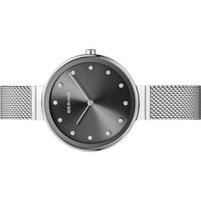 Laden Sie das Bild in den Galerie-Viewer, Bering Damen Uhr Armbanduhr Slim Classic - 12034-009 Meshband