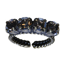 Laden Sie das Bild in den Galerie-Viewer, Konplott Ring Colour Snake beige Kristall goldener Schatten SS 29