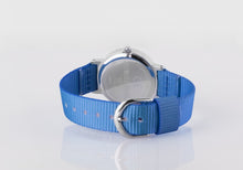 Laden Sie das Bild in den Galerie-Viewer, JACQUES FAREL Kinder-Armbanduhr Analog Quarz Jungen Textilband KOP 03 blau