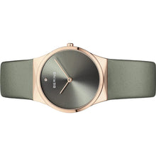 Laden Sie das Bild in den Galerie-Viewer, Bering Damen Uhr Armbanduhr Classic - 12130-667 Leder