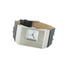 Laden Sie das Bild in den Galerie-Viewer, The One Uhr Double Screen AN02M02