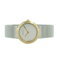 Laden Sie das Bild in den Galerie-Viewer, Bering Damen Uhr Armbanduhr Slim Classic - 10629-010 Meshband