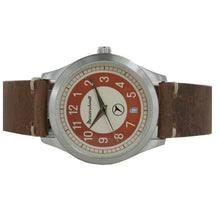 Laden Sie das Bild in den Galerie-Viewer, Aristo Messerschmitt Uhr vintage Kabinenroller KR201-B Leder