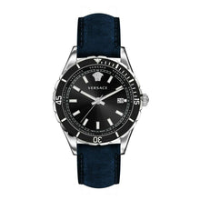 Laden Sie das Bild in den Galerie-Viewer, Versace Herren Uhr Armbanduhr Leder Hellenyium VE3A00220