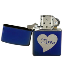 Laden Sie das Bild in den Galerie-Viewer, Zippo Feuerzeug  Modell Herz Zippo blau